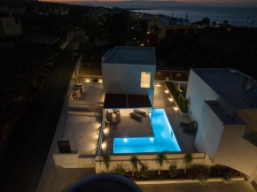 Xenias Luxury Villas