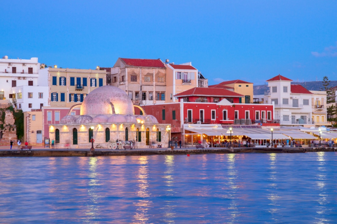 CHANIA - En reiseguide for ferie i Chania - fly, hoteller, strender og annen informasjon